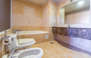 5BR Sea-View Apartment | Shati Corniche