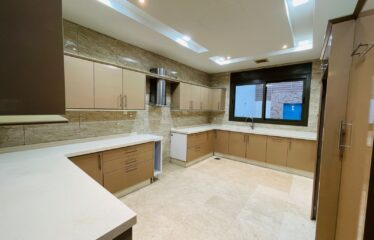 Luxury 5BR Villa with Pool | Khalidiya, Jeddah