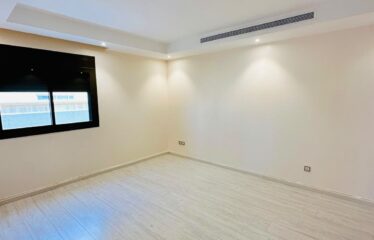 Luxuary Un-Furnished 2 BHK Apartment –near red  , Jeddah