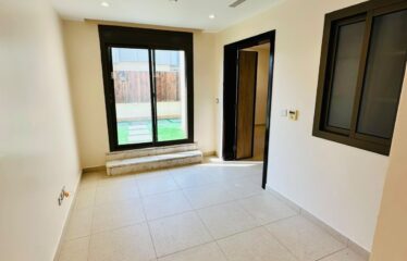 Luxuary Un-Furnished 2 BHK Apartment –near red  , Jeddah